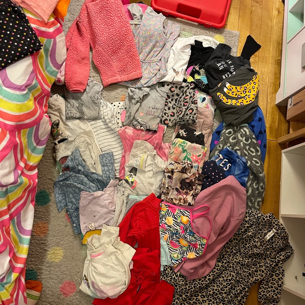 Girls 5T/4/5 Lot